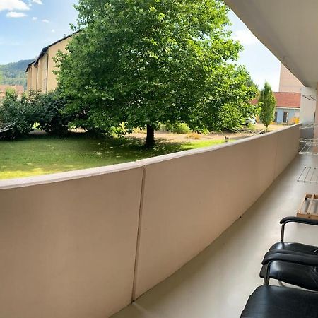 Grosse Und Helle Ferien Wohnung Mit Parkplatzen Laufenburg Exteriör bild